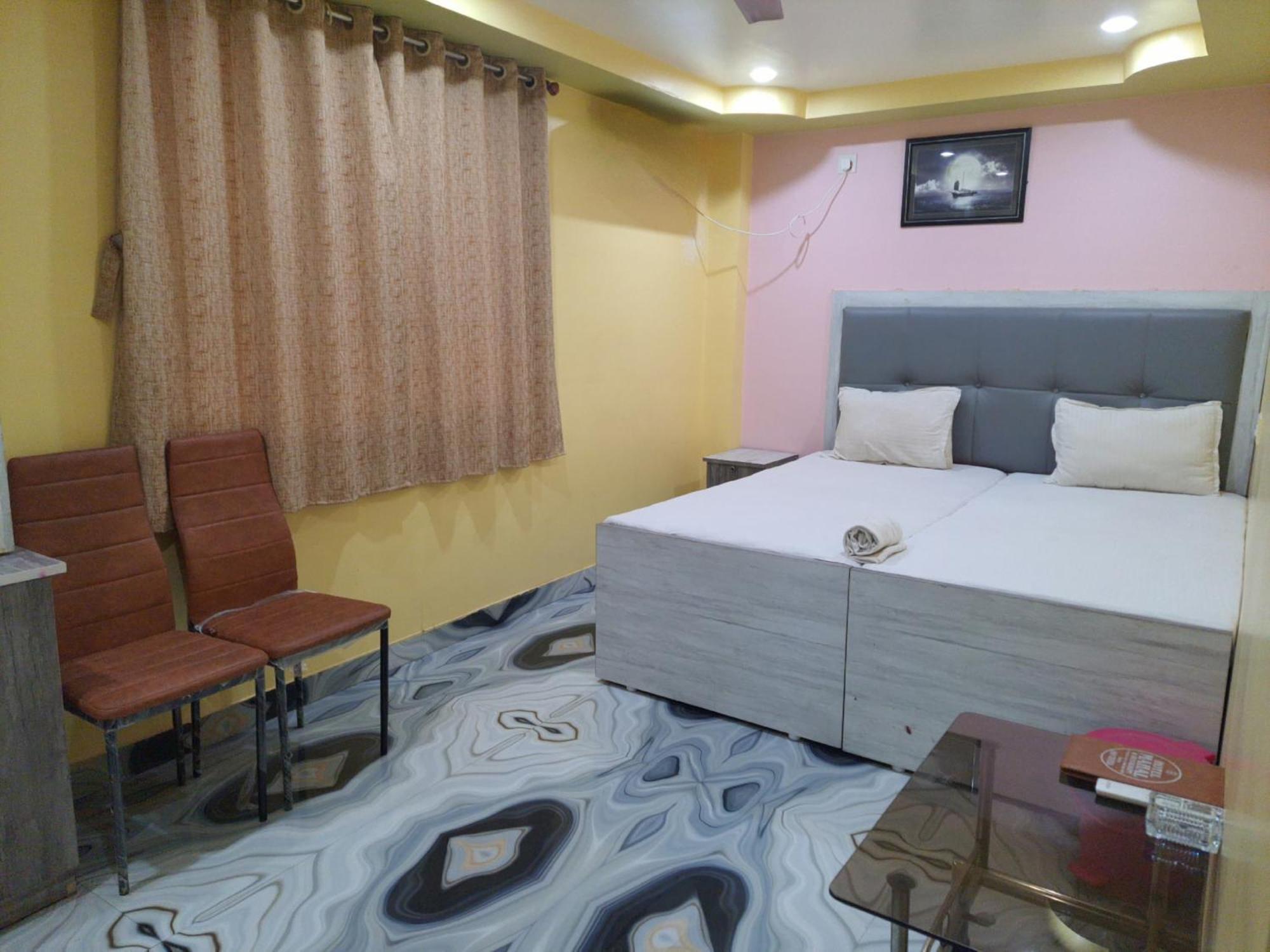 Hotel Mahal & Restaurant Kalyani Екстериор снимка